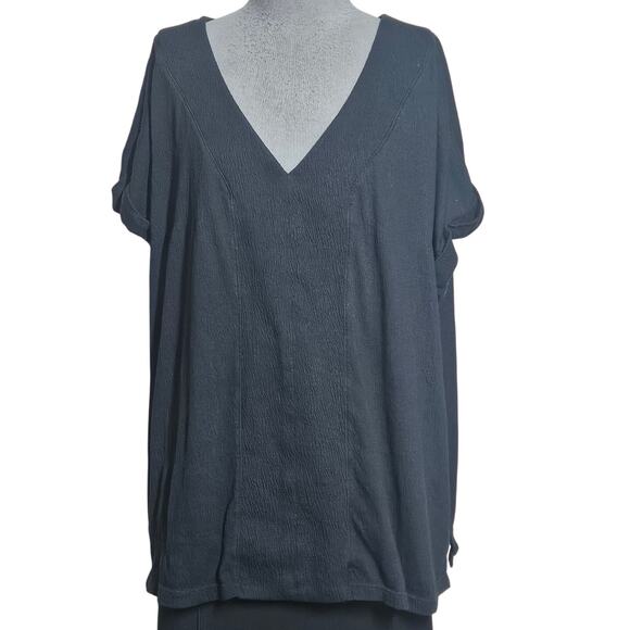 Black V Neck Short Sleeve Blouse Size 1X - Picture 1 of 3